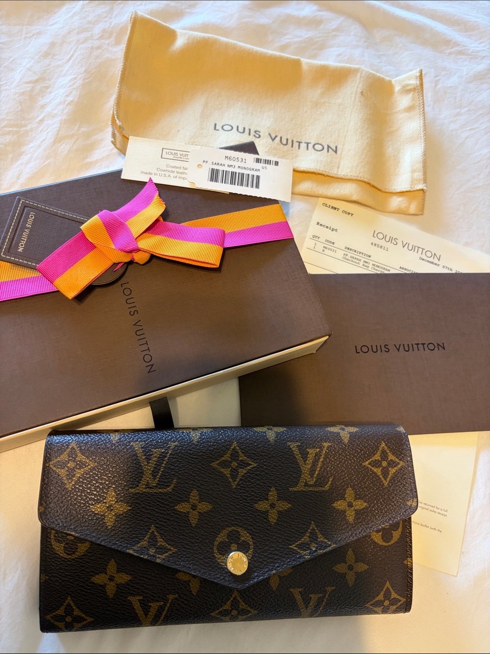 Louis Vuitton Sarah wallet